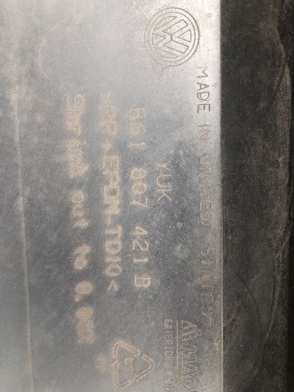 Бампер задний PASSAT B7 11-15 11/2011 CBTA 2.5L