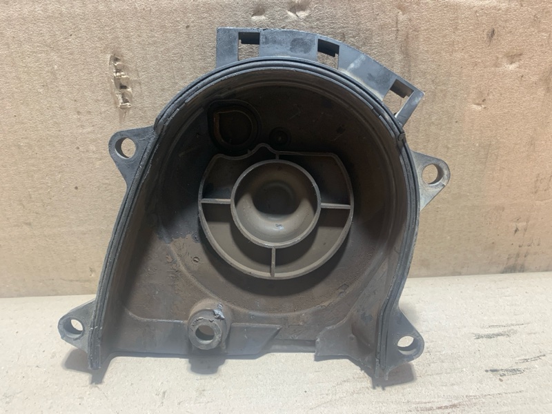 Крышка распредвала задняя MDX (YD2) 06-13 3.7 J37A1 Крышка распредвала задняя MDX (YD2) 06-13 3.7 J37A1