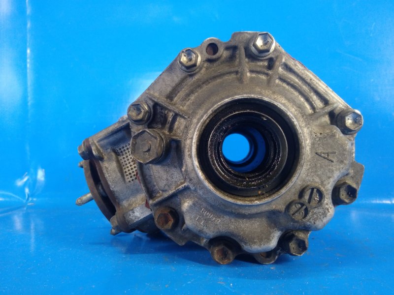 Раздаточная коробка RAV4 05-12