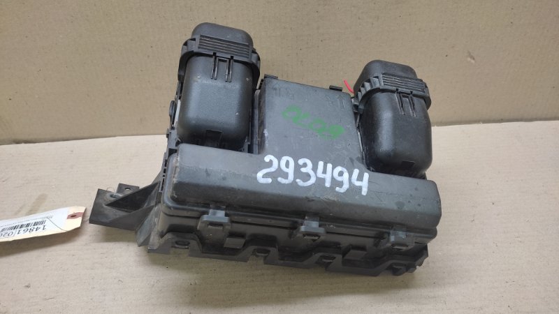 Блок предохранителей моторный отсек FORD FUSION 14- 2014 2.5L DG9Z-14A068-W Б/У