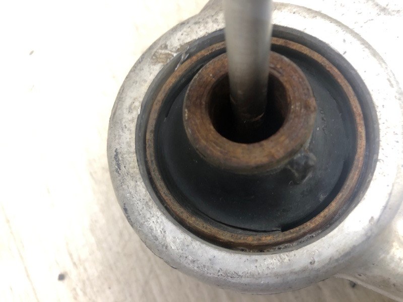 Рычаг передней подвески нижний левый MDX (YD3) 13-21