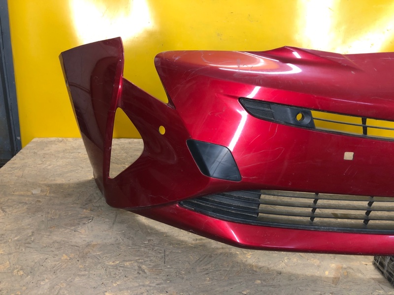 Бампер передний передний PRIUS 16-