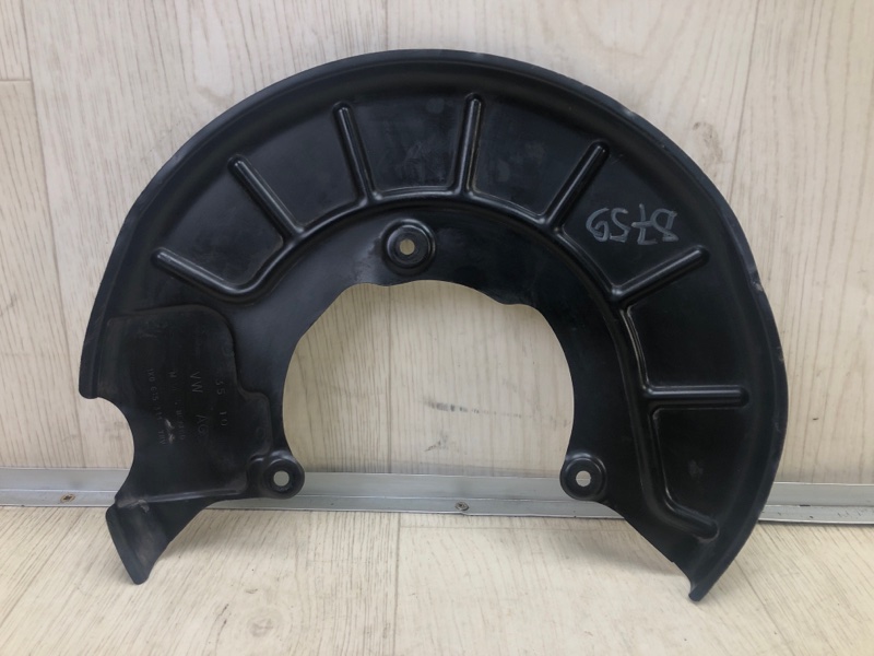 Защита тормозного диска передняя левая VOLKSWAGEN JETTA USA 10-17 2011 2.5 1K0615311F Б/У