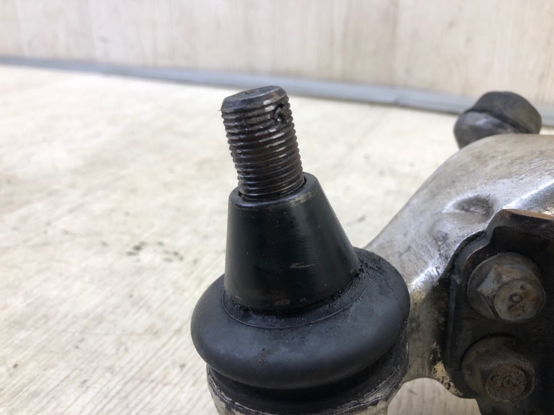 Рычаг передней подвески нижний передний правый QX50 15-18