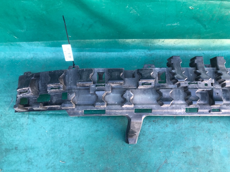 Наполнитель бампера задний FORD FUSION 14- Седан