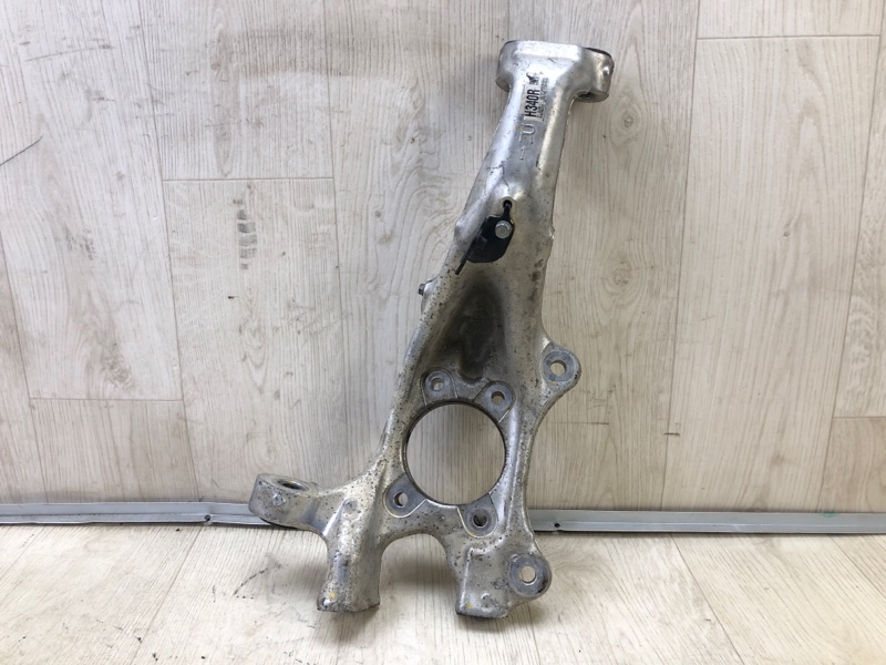 Кулак поворотный передний правый LEXUS LS600HL 06-17 4320150040 Б/У