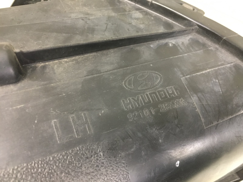 Фара левая SANTA FE (CM) 05-12 2006-2009 CM