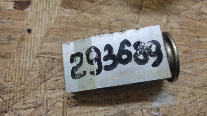 Клапан кондиционера NISSAN JUKE 10-19