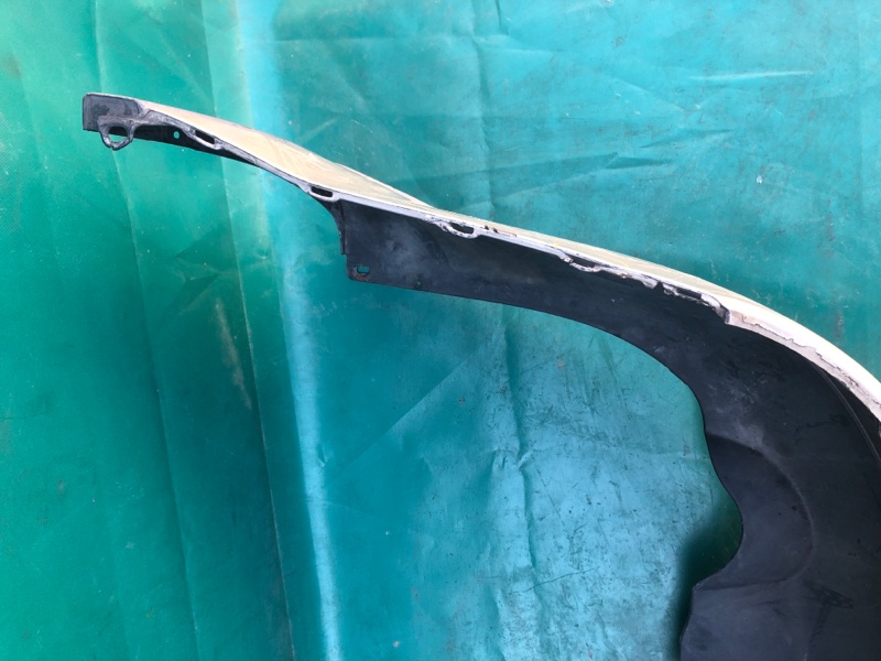 Бампер задний TRIBECA B9 05-07 2006 3.0 Бампер задний TRIBECA B9 05-07 2006 3.0