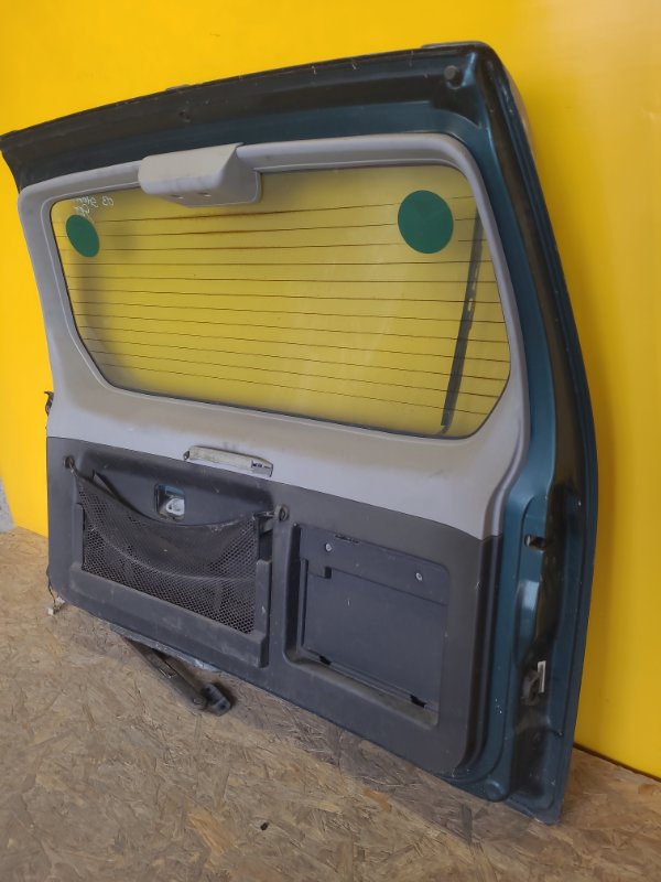 Крышка багажника PAJERO 99-06