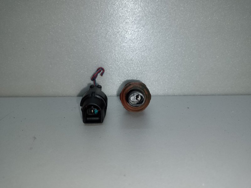 Датчик давления масла ГУР COROLLA 120 00-07 2004 ZZE130L 1.8L 1ZZ-FE