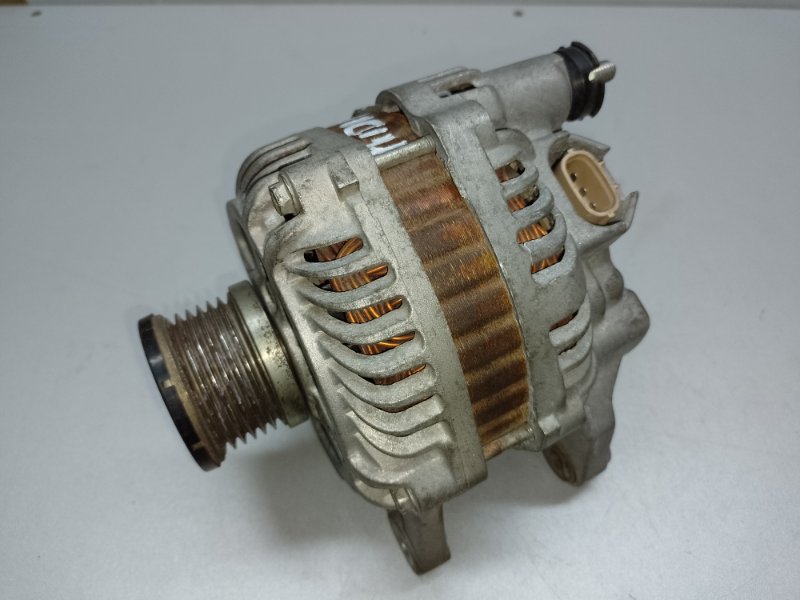 Генератор NISSAN TIIDA/VERSA C11 04-11 23100-ZW40B Б/У