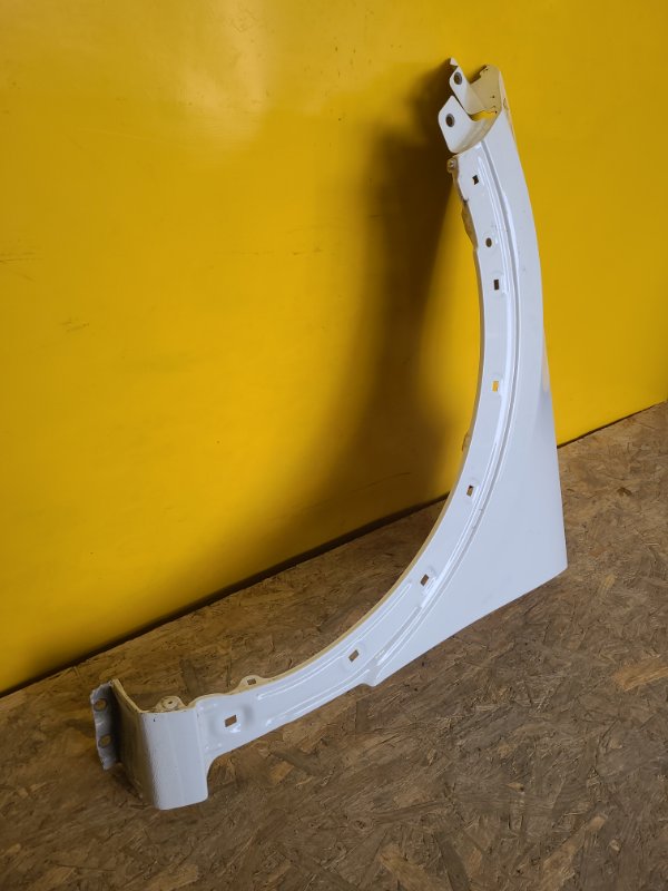 Крыло переднее левое NIRO SG2 22-