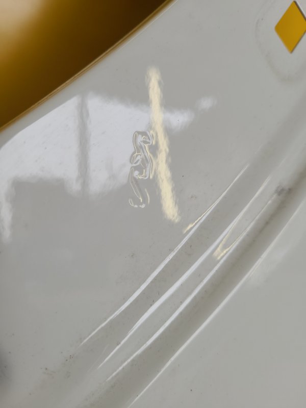 Крыло переднее левое NIRO SG2 22-