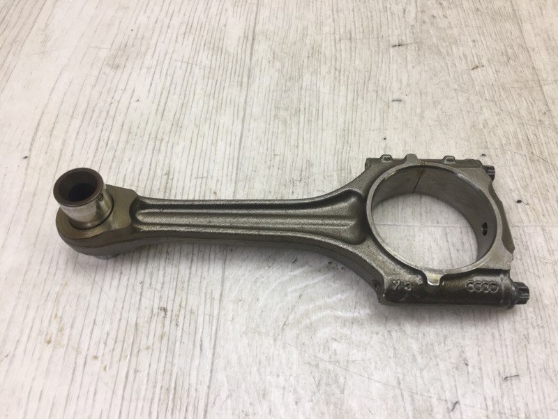 Шатун JETTA USA 10-17 2012 162 2.5 CBUA Шатун JETTA USA 10-17 2012 162 2.5 CBUA