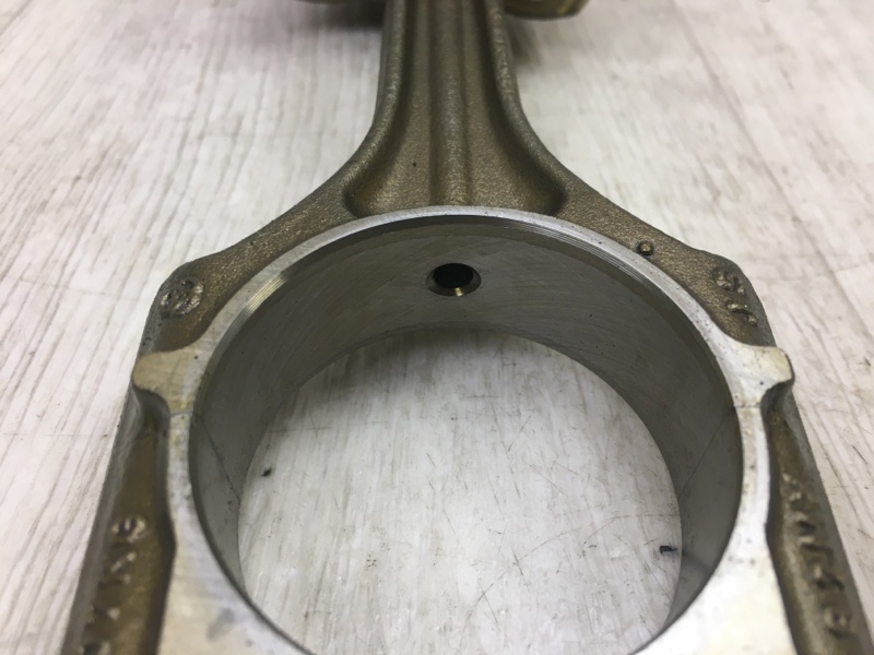 Шатун JETTA USA 10-17 2012 162 2.5 CBUA