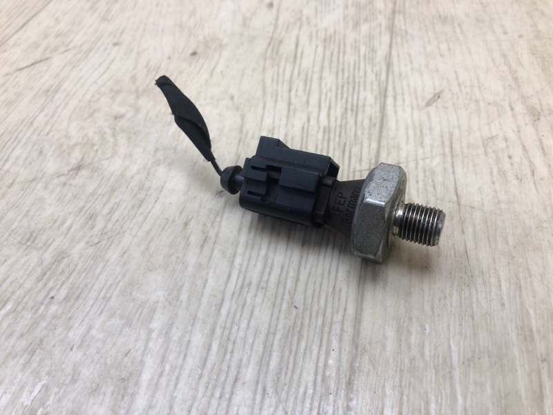 Датчик давления масла ДВС JETTA USA 10-17 2012 162 2.5 CBUA