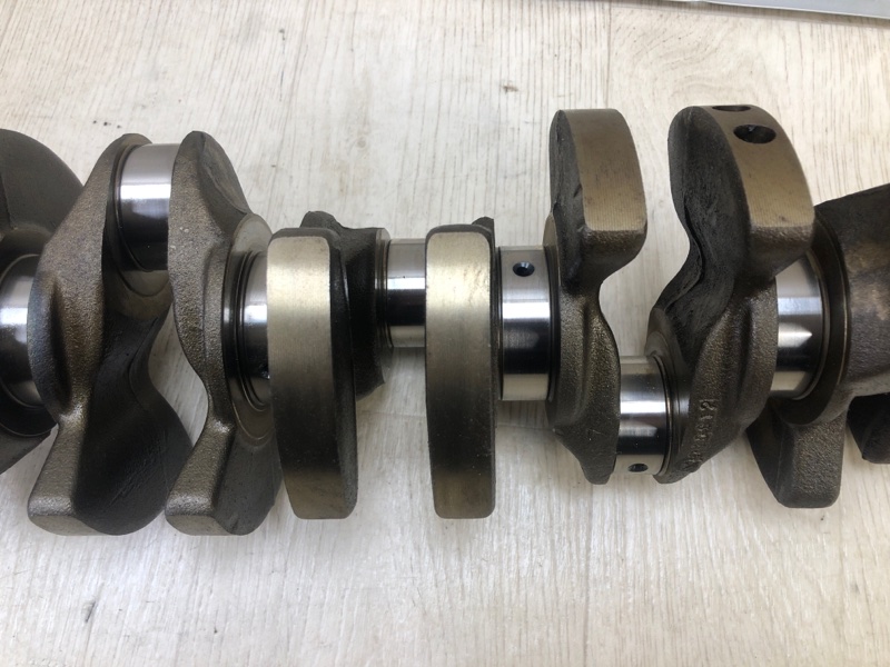 Коленвал JETTA USA 10-17 2012 162 2.5 CBUA