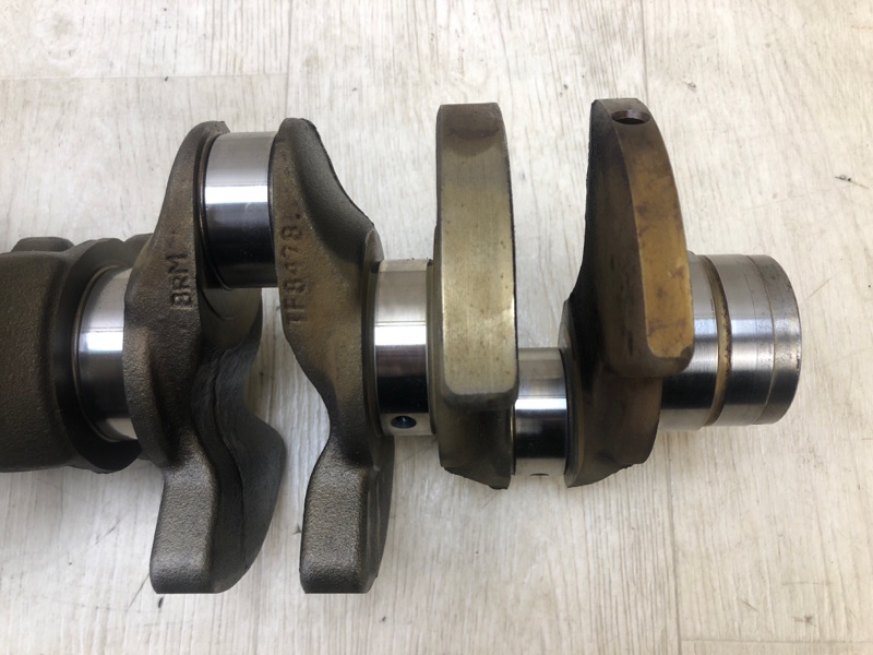 Коленвал JETTA USA 10-17 2012 162 2.5 CBUA