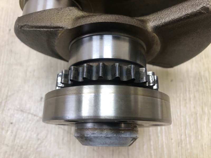 Коленвал JETTA USA 10-17 2012 162 2.5 CBUA