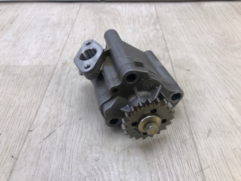 Запчасть масляный насос FORD FUSION 14- 2.5 HDEX 8E5Z-6600-A Б/У Масляный насос FORD FUSION 14- 2.5 HDEX 8E5Z-6600-A Б/У