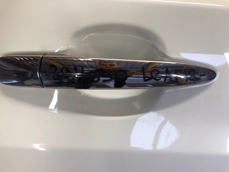 Запчасть ручка двери наружная задняя правая NISSAN LEAF 18- 82640-9N00A Б/У Ручка двери наружная задняя правая NISSAN LEAF 18- 82640-9N00A Б/У