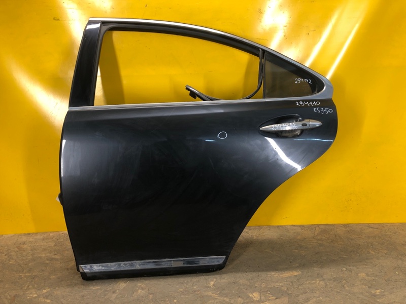 Запчасть дверь задняя левая LEXUS ES350 06-12 67004-33190 Б/У Дверь задняя левая LEXUS ES350 06-12 67004-33190 Б/У