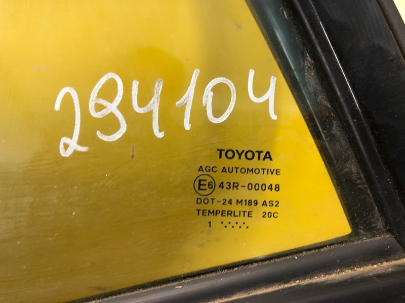 Стекло двери глухое заднее левое AURIS 06-12 Стекло двери глухое заднее левое AURIS 06-12