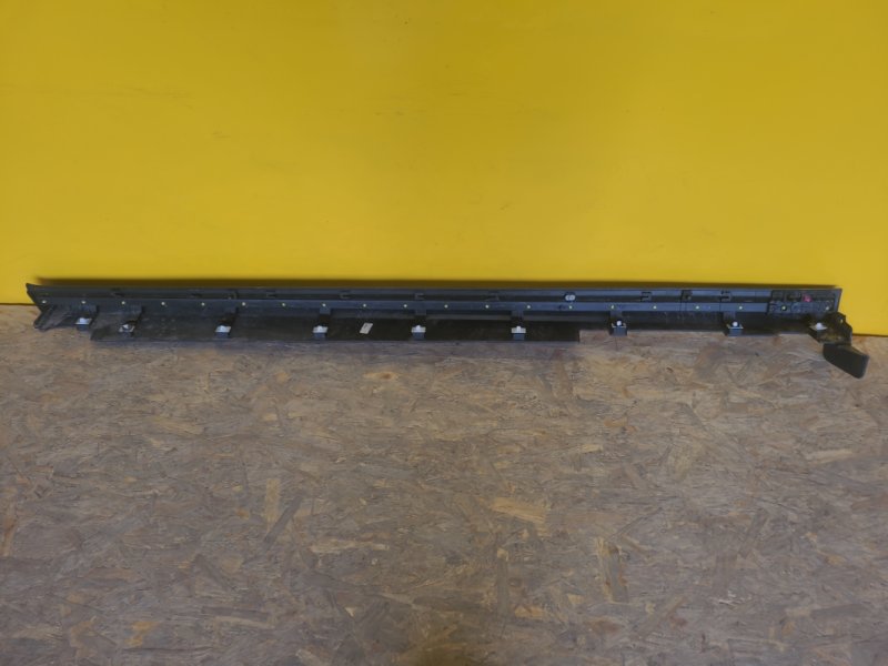 Накладка порога наружная правая KIA EV6 21-