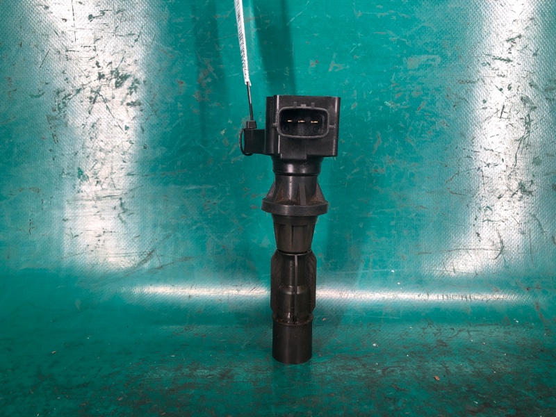 Запчасть катушка зажигания MAZDA 3 BL 09-13 2010 2.0 LF L3G2-18-100B Б/У Катушка зажигания MAZDA 3 BL 09-13 2010 2.0 LF L3G2-18-100B Б/У