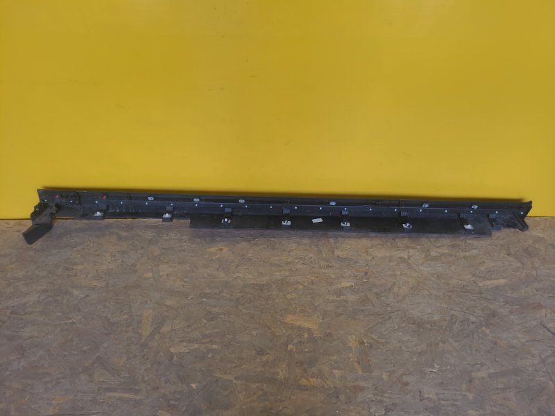 Накладка порога наружная левая KIA EV6 21-