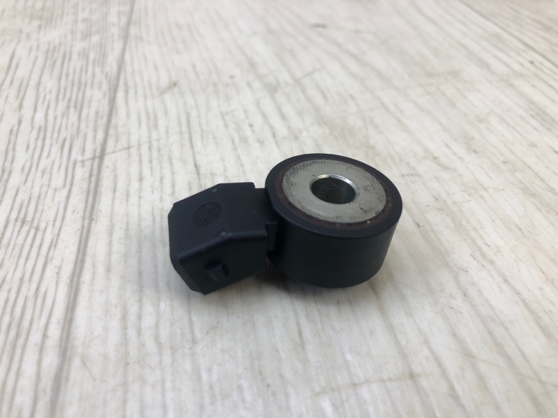 Датчик детонации QX56 / TITAN / ARMADA 04-16 2005 Внедорожник VK56DE Датчик детонации QX56 / TITAN / ARMADA 04-16 2005 Внедорожник VK56DE