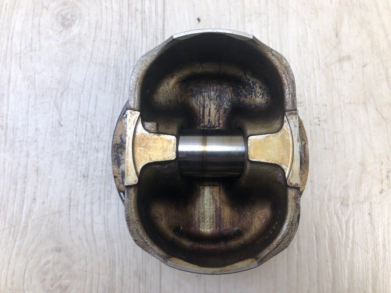 Поршень QX56 / TITAN / ARMADA 04-16 2005 Внедорожник VK56DE