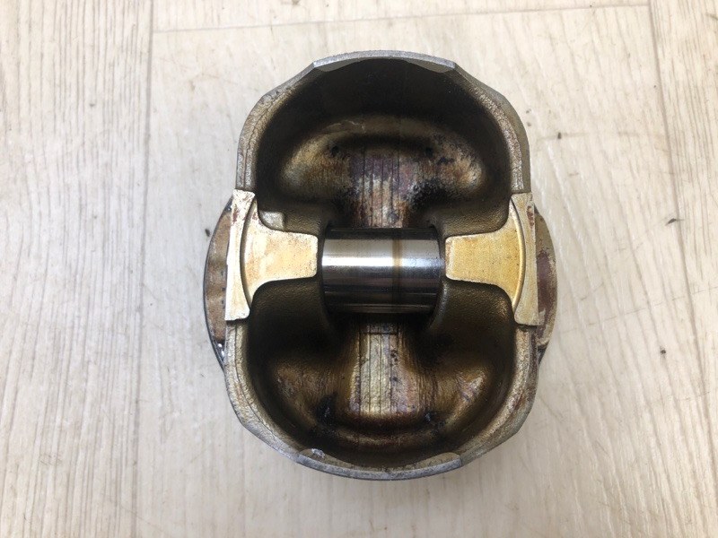 Поршень QX56 / TITAN / ARMADA 04-16 2005 Внедорожник VK56DE