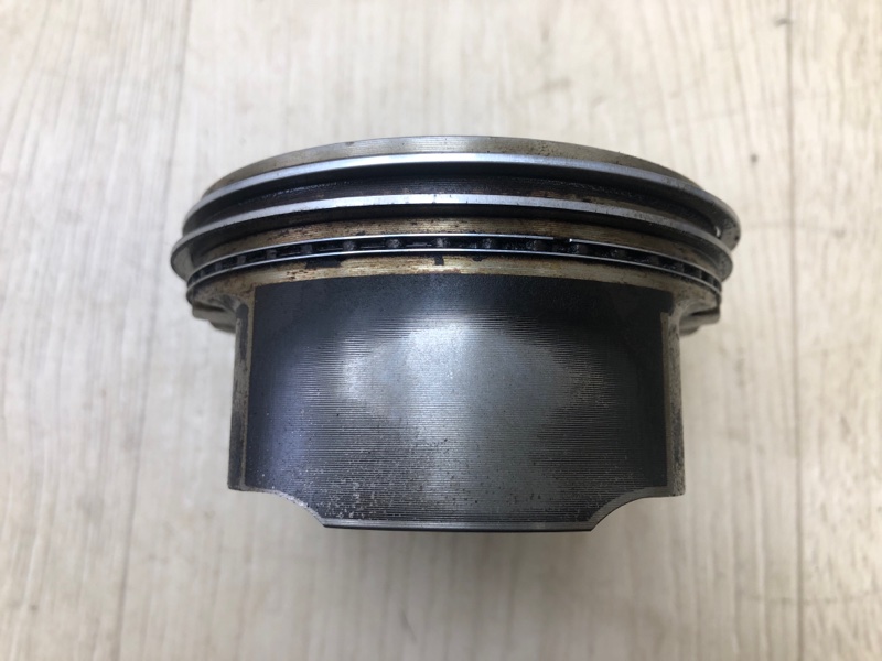 Поршень INFINITI QX56 / TITAN / ARMADA 04-16 Внедорожник VK56DE