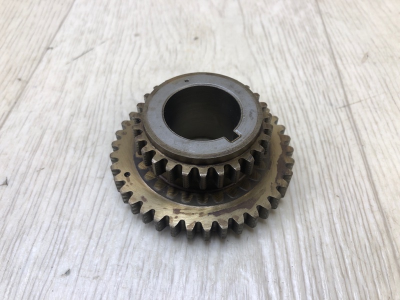 Шестерня коленвала DODGE AVENGER 07-14 2013 JS 2.4 ED3 68055040AA Б/У