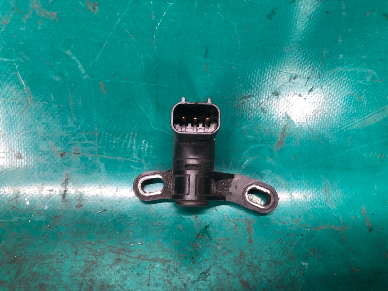 Датчик положения коленвала MAZDA 3 BL 09-13 2010 2.0 LF L3G2-18-221 Б/У