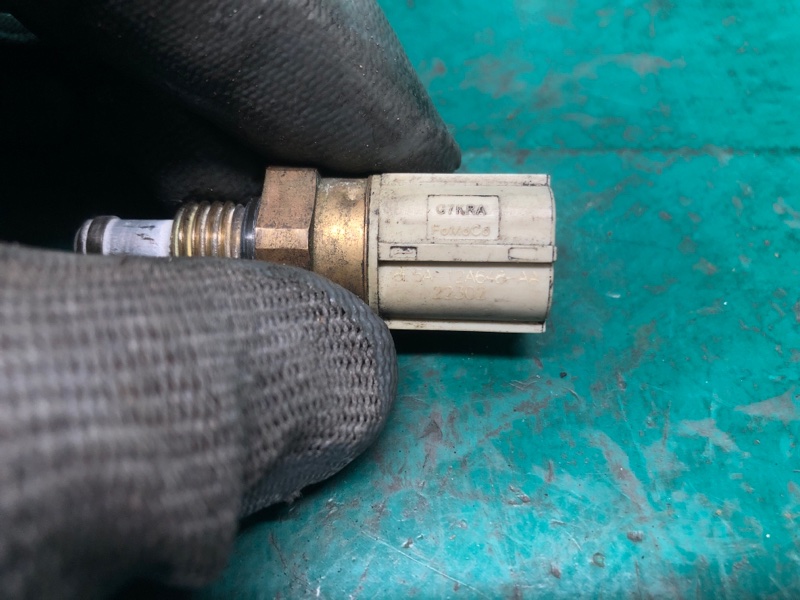 Датчик температуры охлаждающей жидкости 3 BL 09-13 2010 2.0 LF