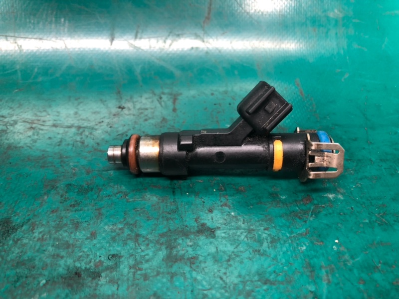 Форсунка топливная MAZDA 3 BL 09-13 2.0 LF