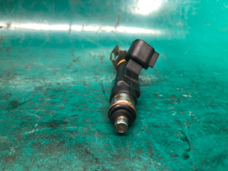 Форсунка топливная 3 BL 09-13 2010 2.0 LF