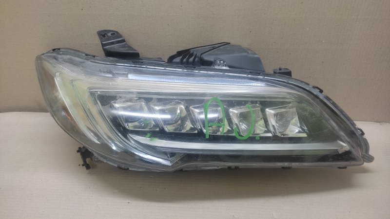 Фара правая ACURA RDX 12-19 33100-TX4-A51 Б/У