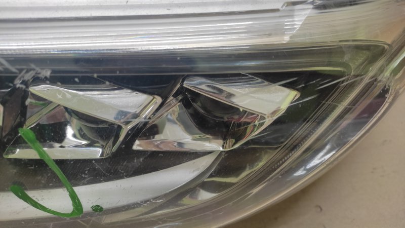 Фара левая RDX 12-19