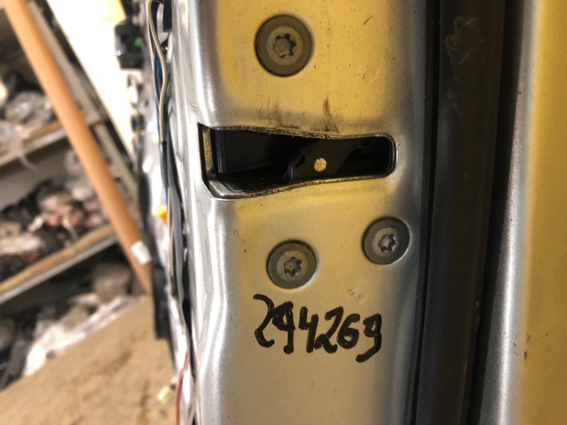 Запчасть замок двери передний правый TOYOTA AVENSIS 03-08 69030-02161 Б/У Замок двери передний правый TOYOTA AVENSIS 03-08 69030-02161 Б/У