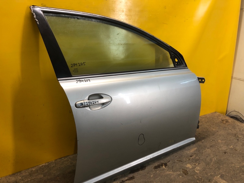 Дверь передняя правая TOYOTA AVENSIS 03-08 Дверь передняя правая TOYOTA AVENSIS 03-08