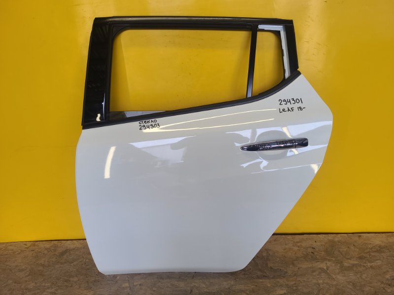 Дверь задняя левая NISSAN LEAF 18- 82101-5SF0A Б/У