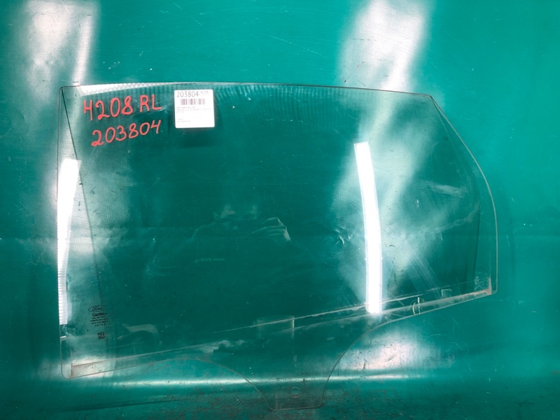 Стекло двери заднее левое FORD FOCUS 10-18 2012 Хетчбек 2.0L GDI I4 flex fuel engine CP9Z-5825713-A Б/У