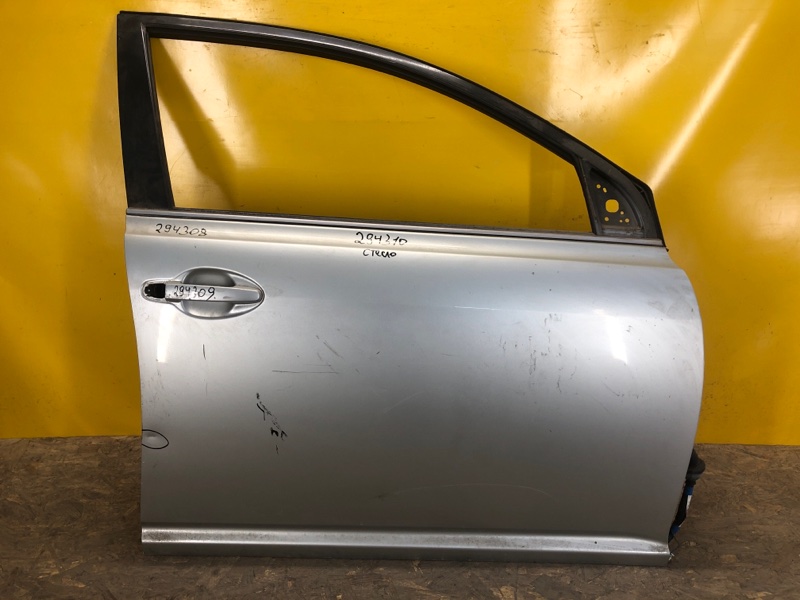 Дверь передняя правая TOYOTA AVENSIS 03-08 67001-05050 Б/У