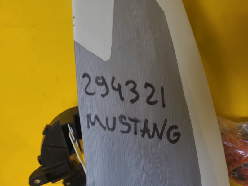 Крыло переднее левое MUSTANG MACH-E 19-