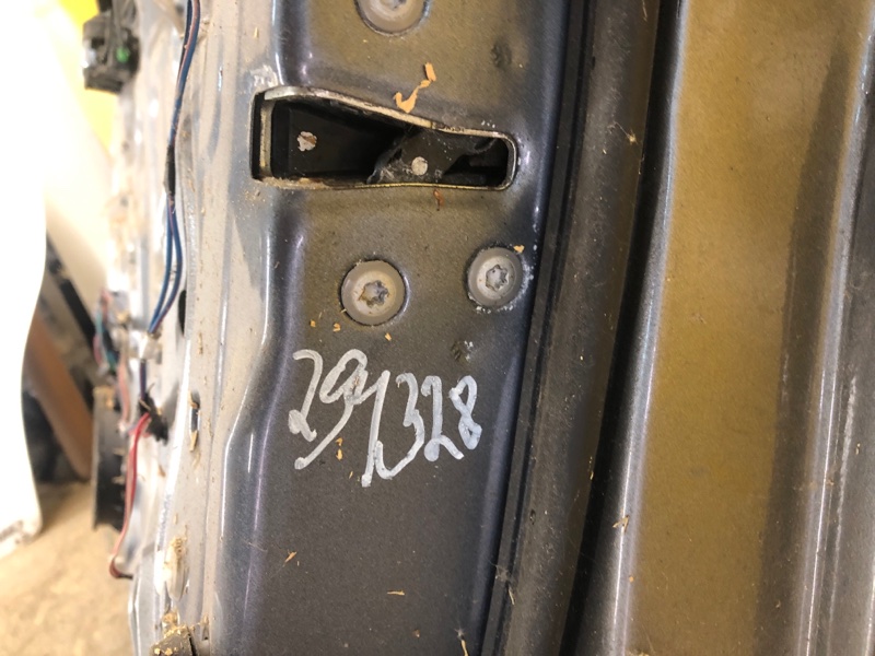 Запчасть замок двери передний правый TOYOTA AVENSIS 03-08 69030-02161 Б/У Замок двери передний правый TOYOTA AVENSIS 03-08 69030-02161 Б/У