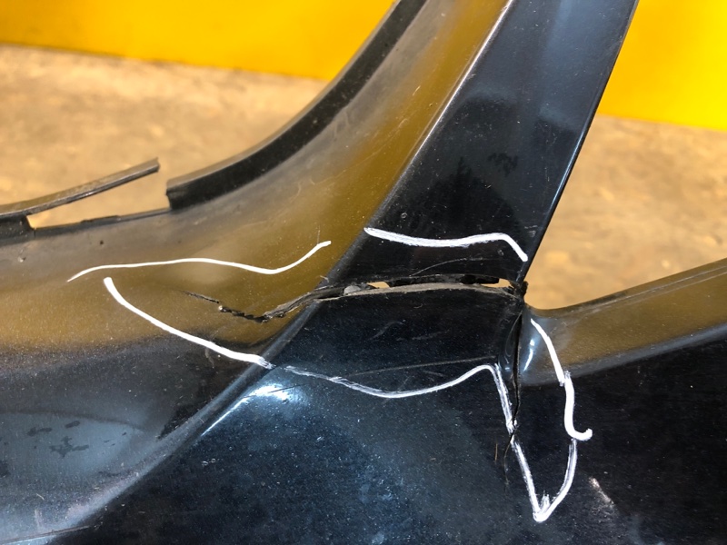 Бампер передний передний AVENSIS 08-18 Бампер передний передний AVENSIS 08-18